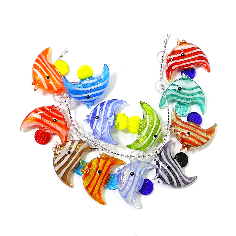 Marine Aquarium Hobby - 2ピース入りかわいい海鱼魅力ペンダントミニチュアガラス鱼の装饰diy女性のためのアクセサリーネックレスイヤリングブレスレット制作アクセサリーまたは水族馆の装饰的な补给品